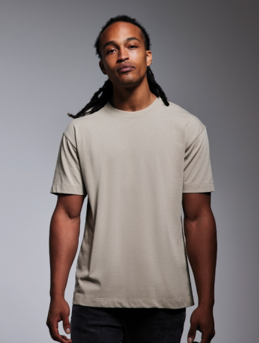 Sustainable unisex heavyweight t-shirt